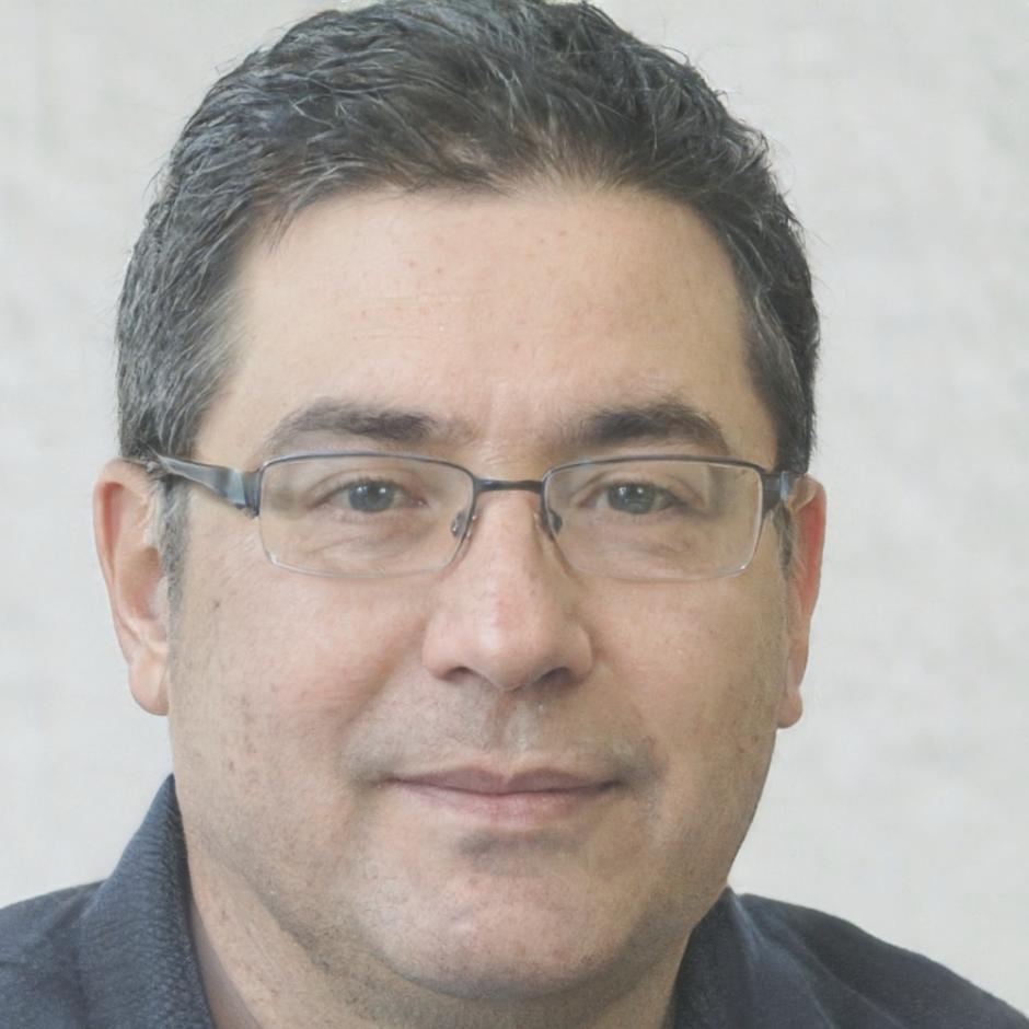 Rónán Aylward financial educator